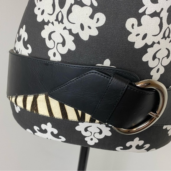 Chico’s Black Leather Zebra Print Calf Hair Belt - Picture 8 of 14